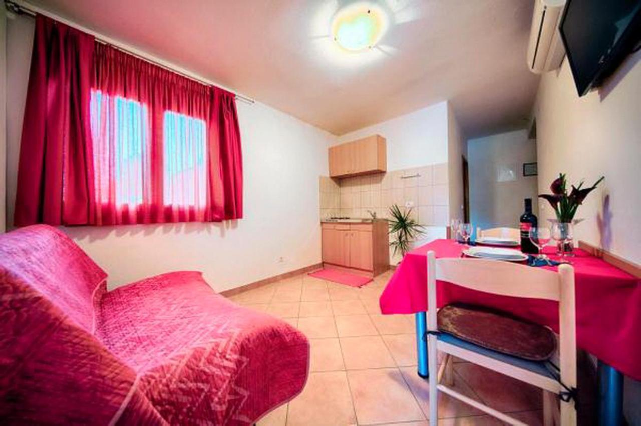 Apartments Bruna Λάστοβο Δωμάτιο φωτογραφία