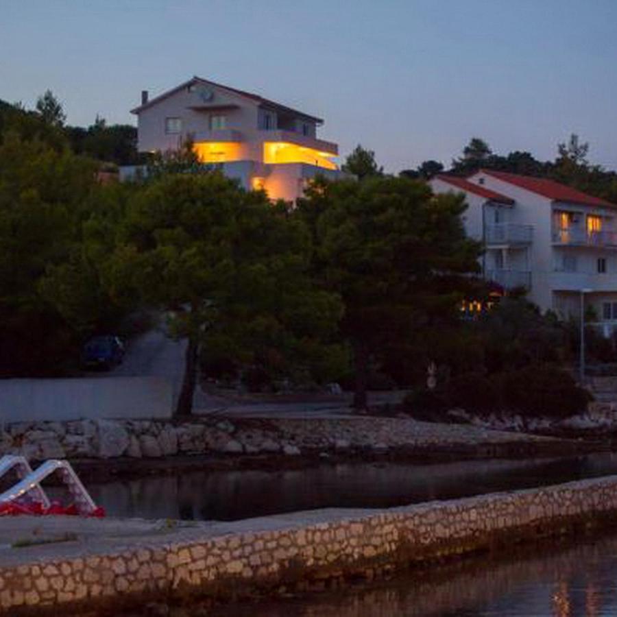 Apartments Bruna Λάστοβο Εξωτερικό φωτογραφία